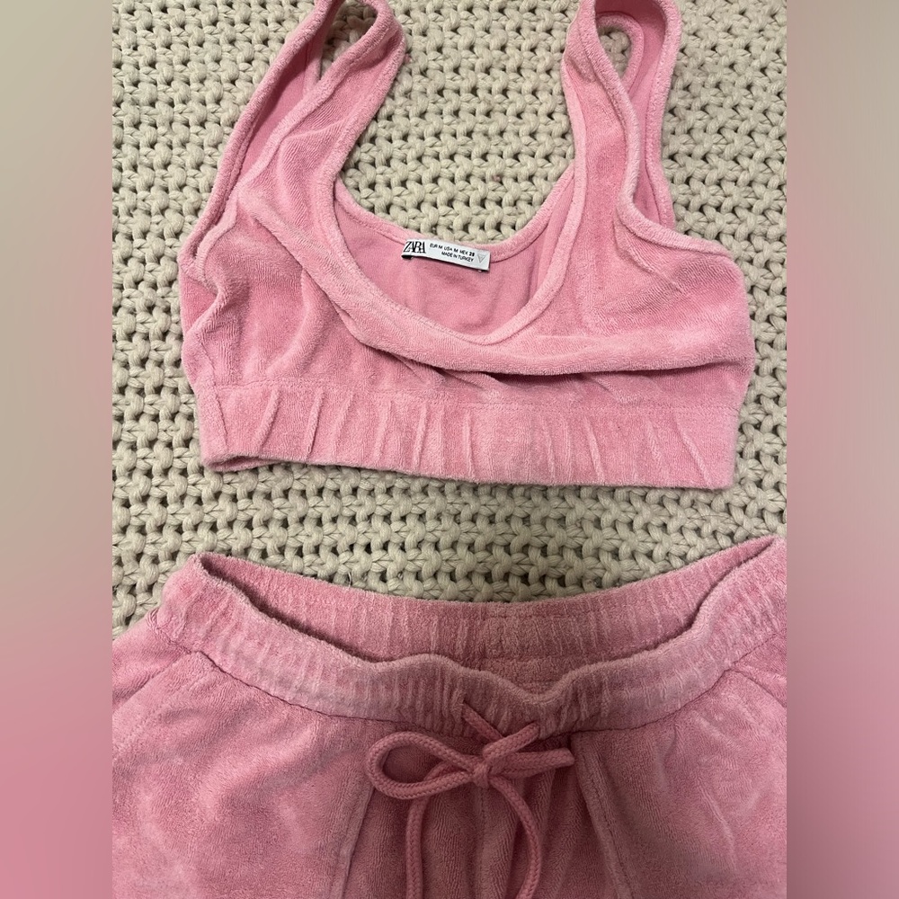 Zara Set - Picture 3 of 4
